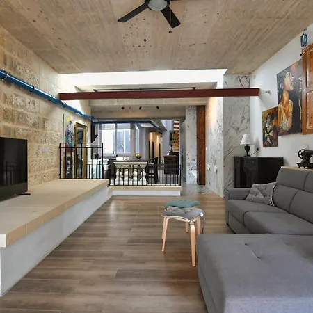 Apartment Silver Jubilee House *