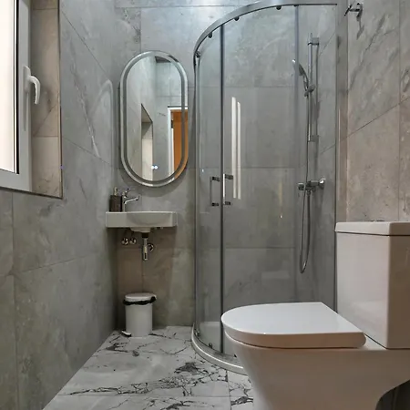 Silver Jubilee House Apartment